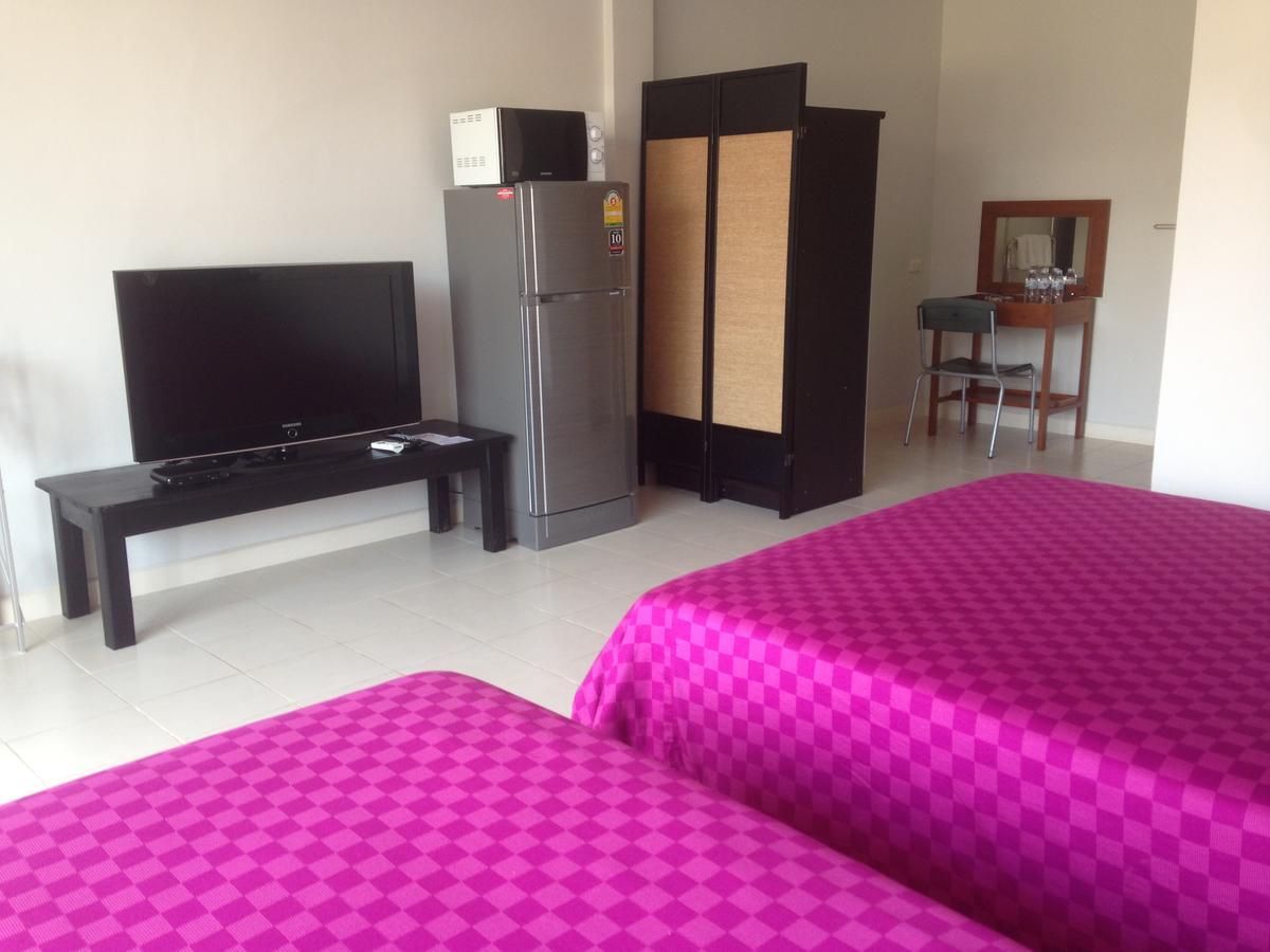 On Street Bed And Breakfast Ban Karon Buitenkant foto